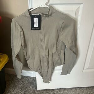 Pretty Little Thing Grey Contour Bodysuit.